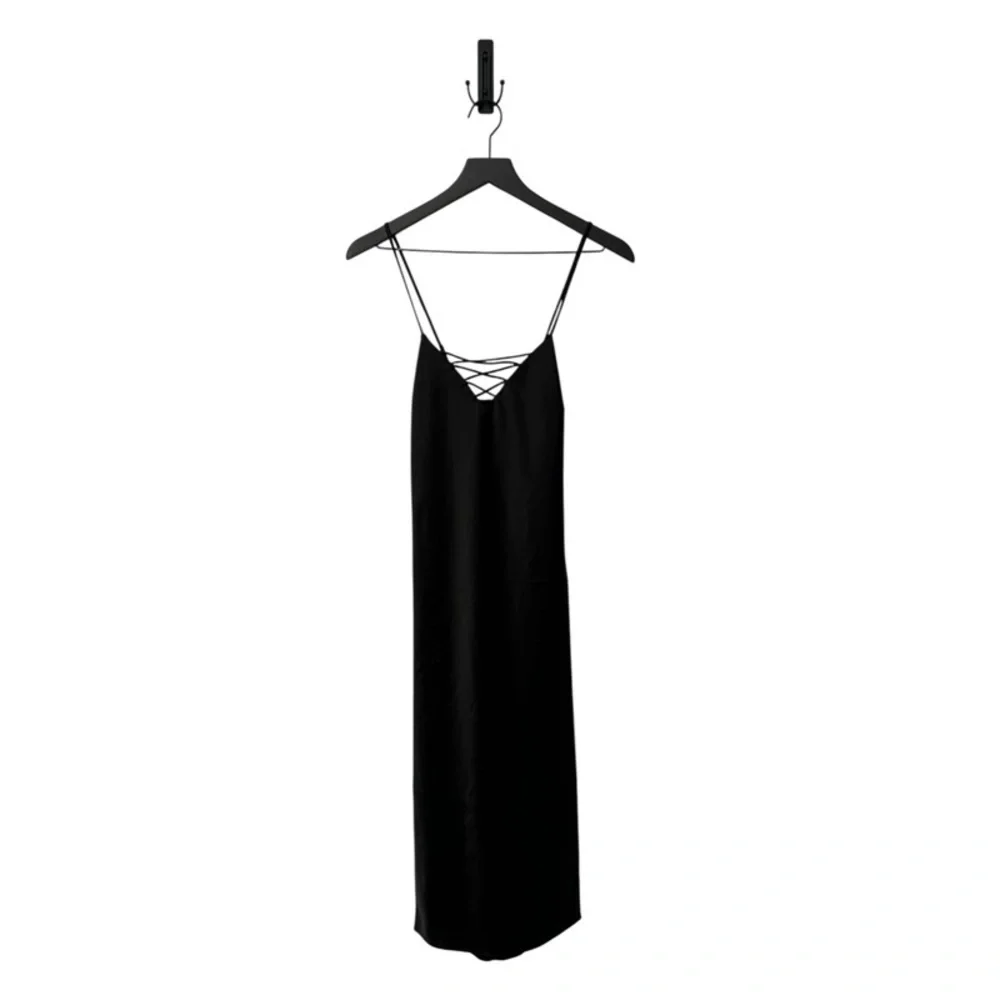 NEW GOOD AMERICAN Lace Up Satin Dress in Black - Picture 2 of 3